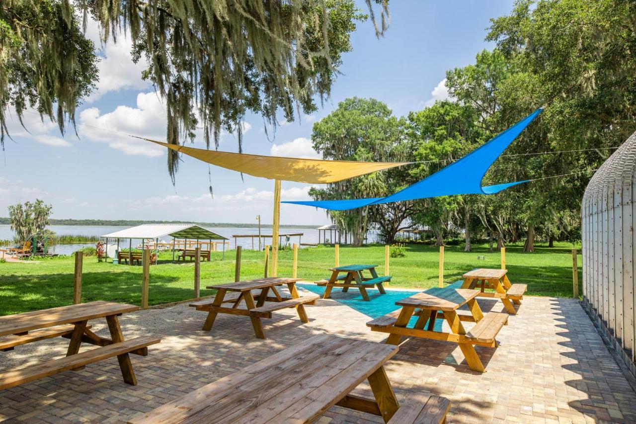 Idlewild Lodge And Rv Park Lake Panasoffkee Bagian luar foto