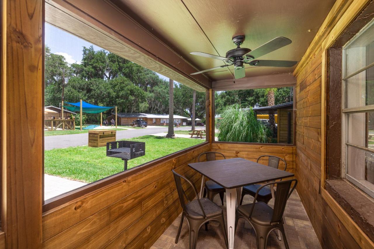 Idlewild Lodge And Rv Park Lake Panasoffkee Bagian luar foto